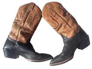 Justin Women's  Black & Tan Leather Pointed Toe Snip Cowboy Boots Size 8C